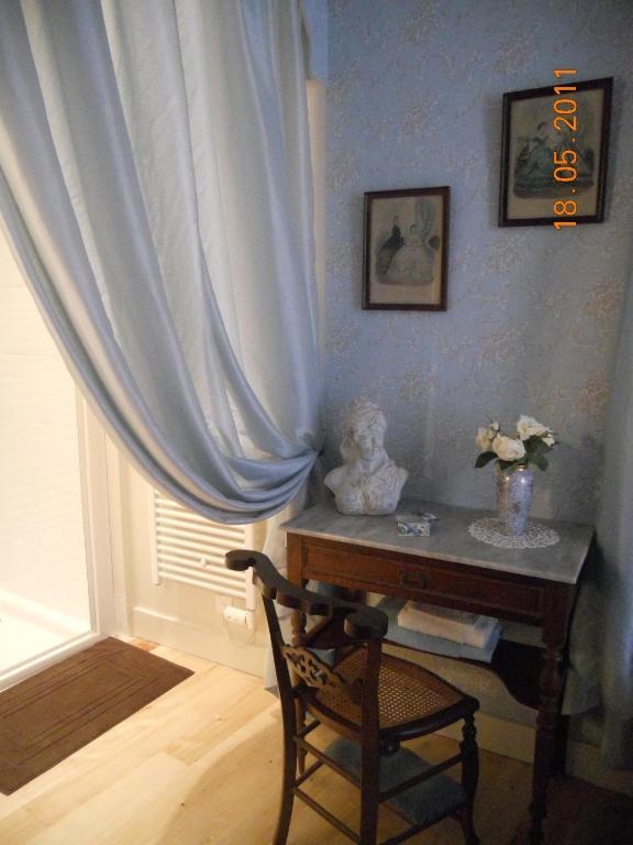 Les Drapiers De Villenouvelle มงโตบ็อง ห้อง รูปภาพ